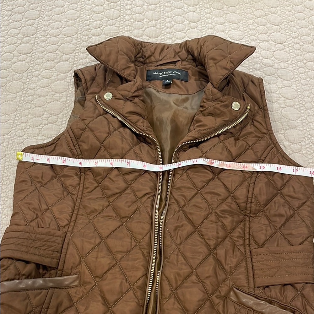 Andrew Marc Quilted Brown Women's Vest small - Picture 10 of 11